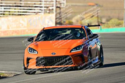 media/Oct-18-2025-Extreme Speed (Sat) [[d6d7e1fef1]]/Group 1 Red/Session 1 (Turn 4)/